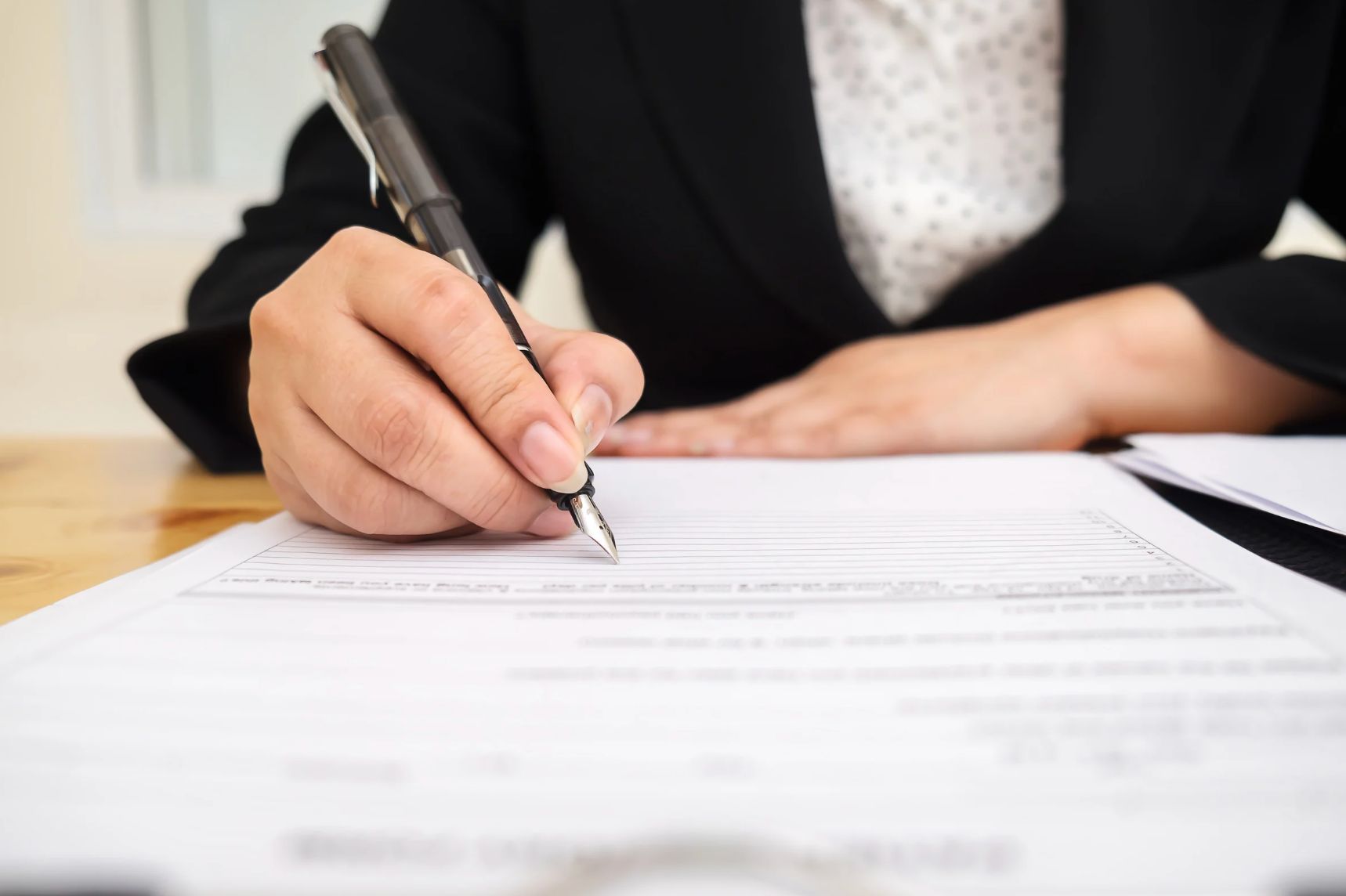 Cómo redactar bien los Contratos Laborales